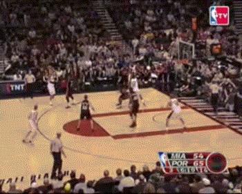 17年前，罗伊一招过掉韦德。脚踝终结者训练营 ​​​