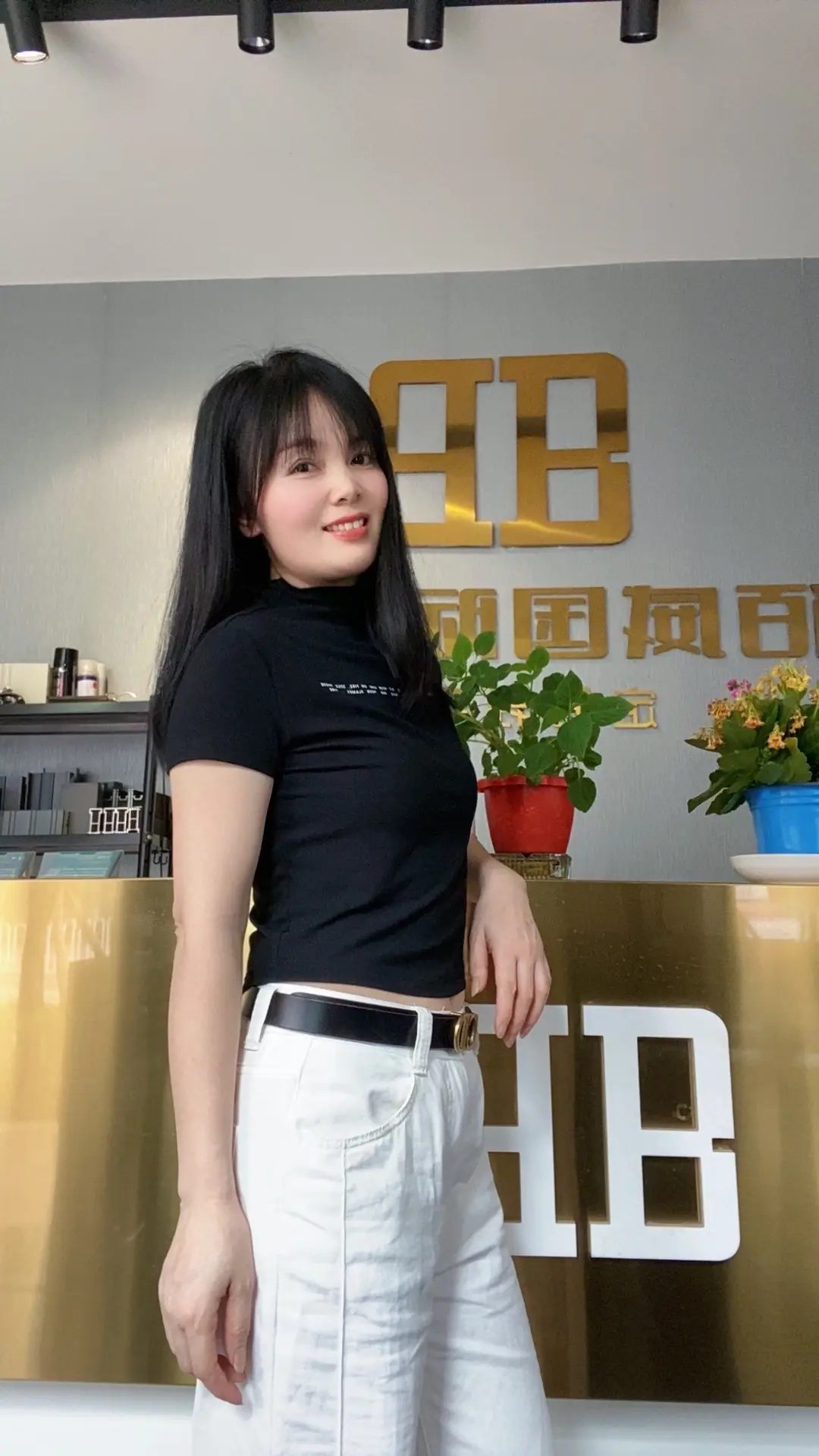 79年的羊，156的身高，94斤的体重，这样穿你会觉得矮吗😂，强烈推...