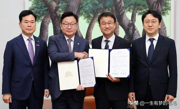 朝野达成共识！韩国就选举管理委员会特检方案敲定协商结果

7月21日，韩国执政党