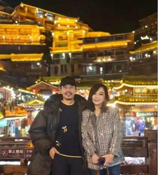 这俩演员竟然夫妻！我追了十多年的剧，居然没看出他们是夫妻！​​​许凯恋情时间线 