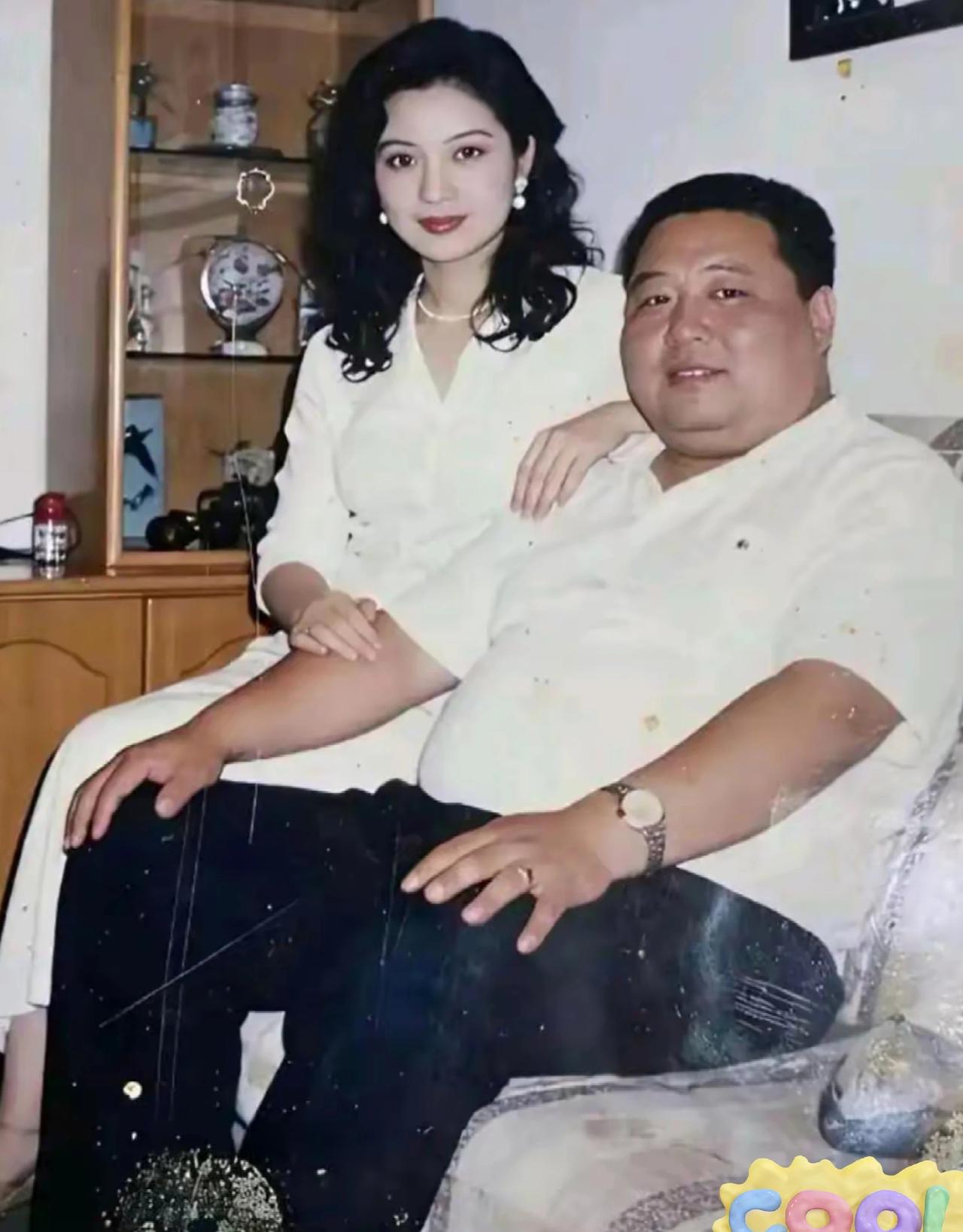 不知道叔叔当年用什么手段追到的阿姨