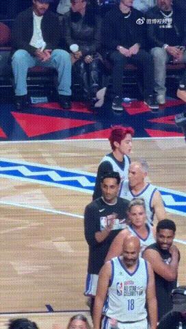 不能再叫王鹤棣王18了 全场高光不断，最终拿下28分，王鹤棣用热爱和努力证明一切