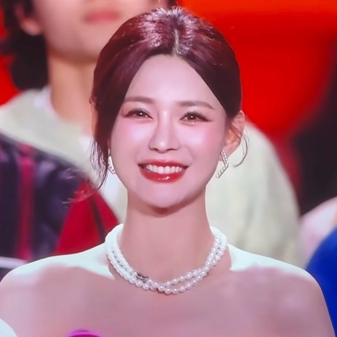 湖南跨年演唱会我心中最美第一次get到沈梦辰的美 