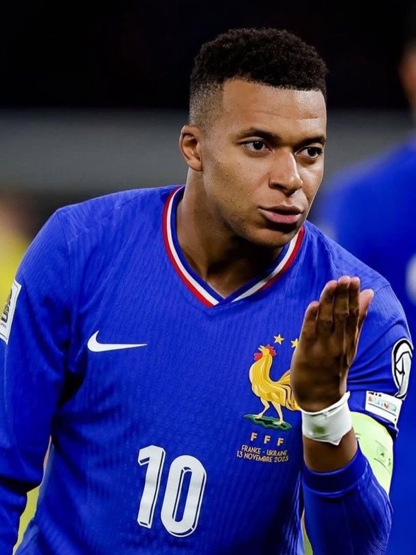 世界杯姆巴佩大战哈兰德八佩哈兰德小组赛就要碰了 ……法国挪威同组｜世界杯抽签