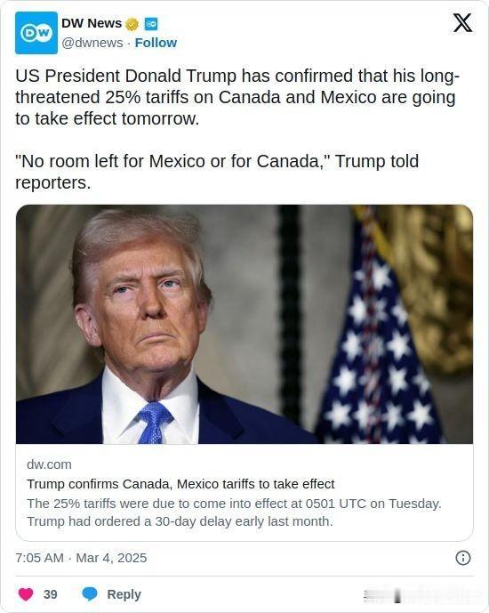 双语简讯：US President Donald Trump has confi