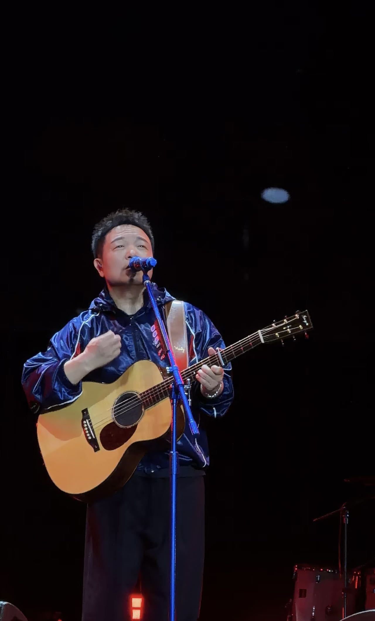 春谣音乐节石家庄站正式开票 春风遇歌声，心动赴现场！许巍、老狼、高旗&超载领衔，