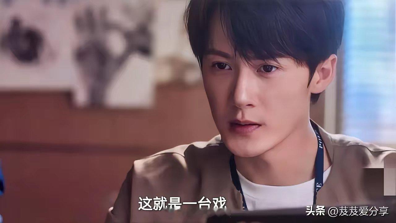《猎罪图鉴第二季》之龙凤呈祥。冯晓雯是个丧偶的，小有名气的京剧演员，去宏达化工厂