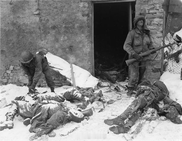 老照片的故事 二战时期的“阿登战役”，发生于1944年12月16日到1945年1