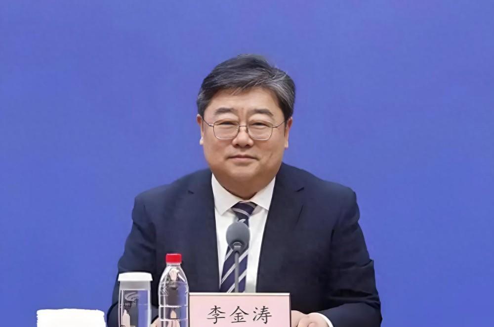 烟台李金涛被查，其实并不意外，他在原则问题上拎不清，没有底线意识，那么必然会出问