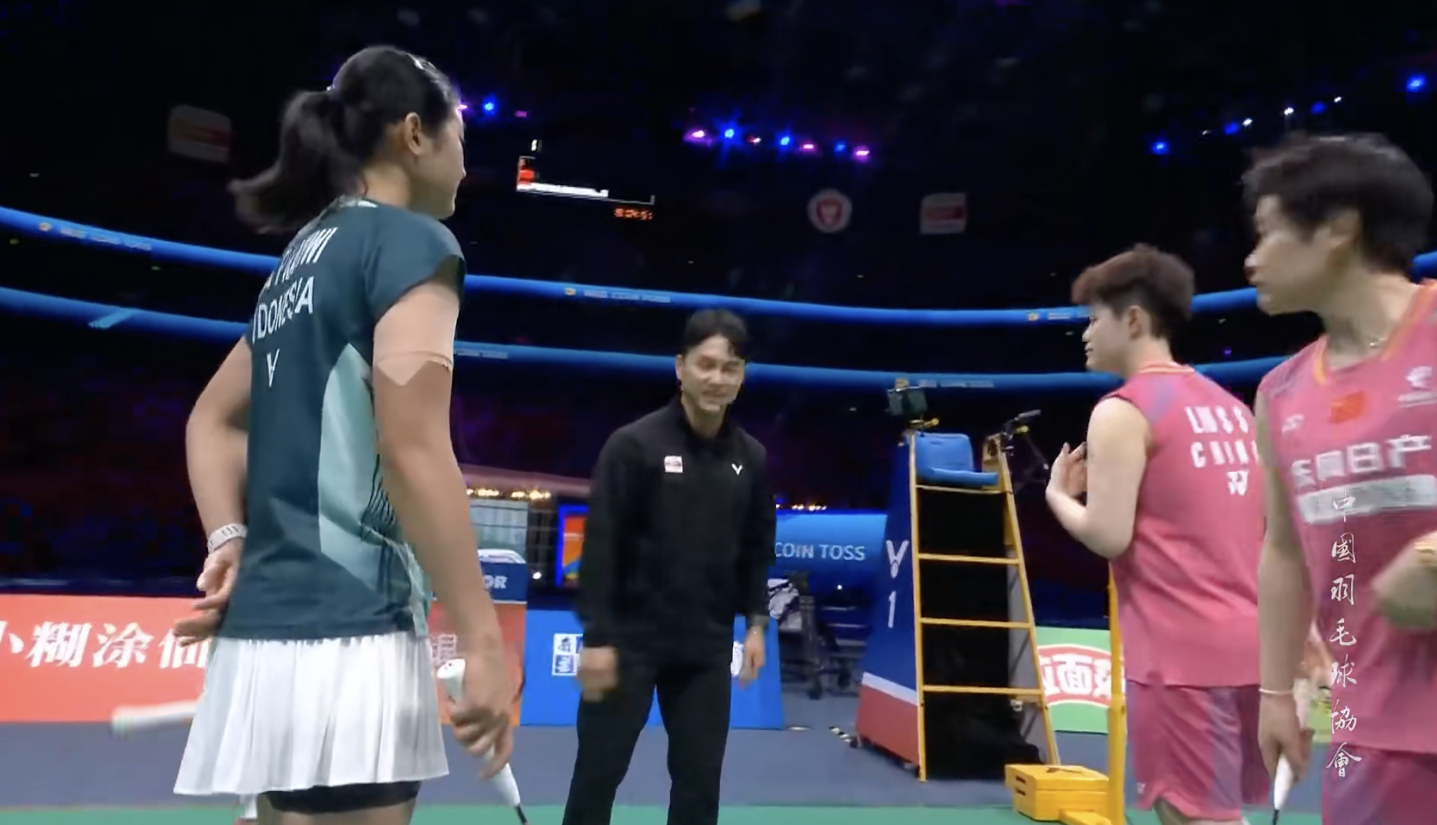 刘圣书/谭宁🇨🇳 vs 🇮🇩阿玛莉亚/拉马丹蒂，比赛马上开始！亚羽争雄胜