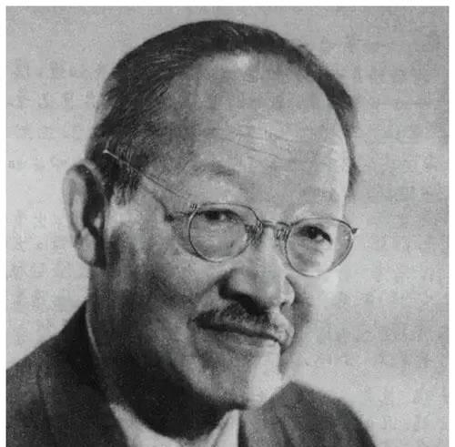 清华四大导师之一，民国百年一遇的全能天才，连骄傲的胡适都说自己比不上他。
 
1
