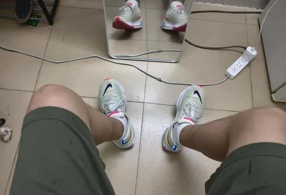 今天我穿这双鞋