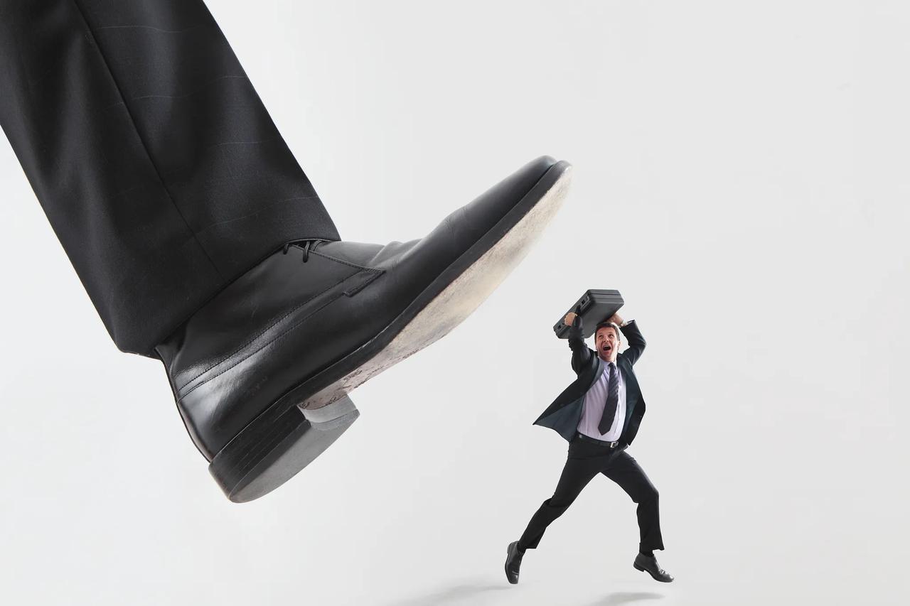 生活里，总有这样一类人，把“得了便宜还卖乖”演绎得淋漓尽致。就像合租时，水电费大