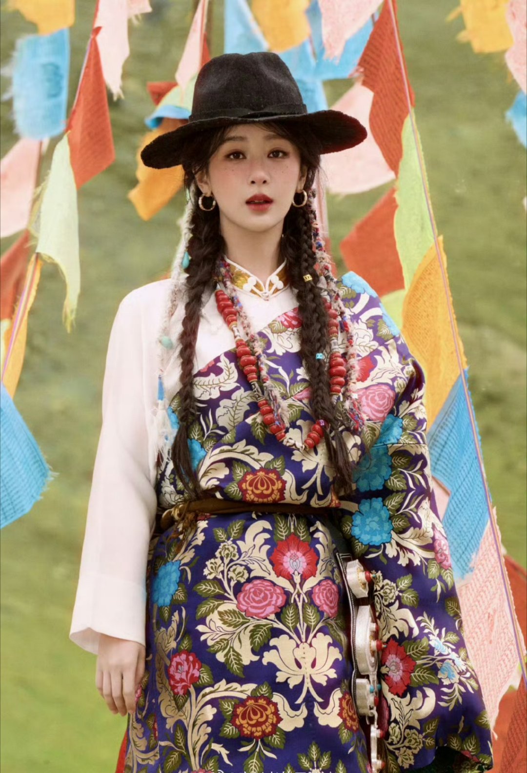 杨紫藏族少女妆每一帧都好美啊白菊