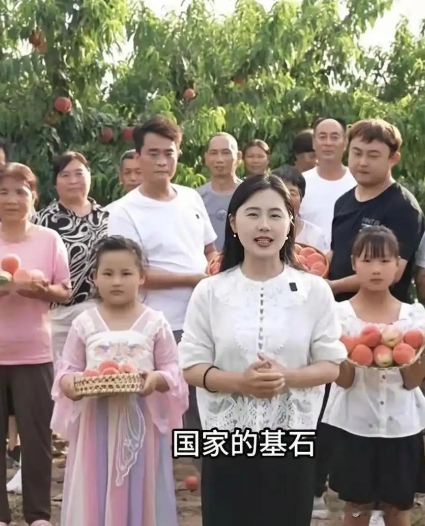仔细看了下，网红李雨禅最终被警方行政拘留，全平台账号被清空的几大错:
1.造谣传