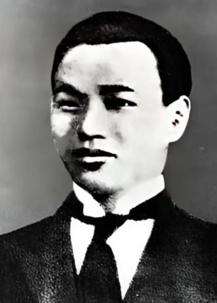 先烈陈乔年被敌人杀害后，找到遗体时，身体无一处完好的地方。姐姐去收尸，由于悲愤过