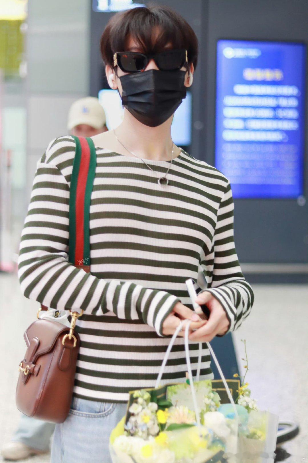 邵明明身材反差感这居然是邵明明 啊邵明明 