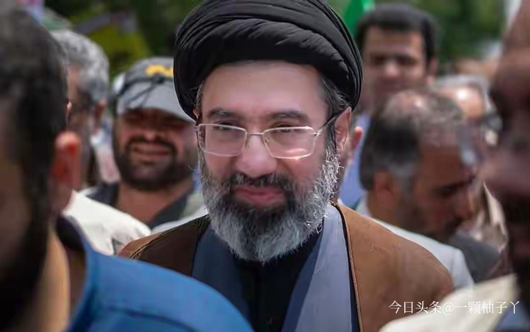 伊朗最近对美国态度特别明确，直接公开拒绝谈判，一点回旋余地都不留。另一边，伊朗新