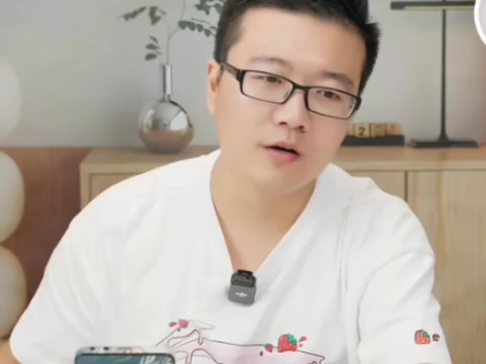 莱维太敢说了，
直言：
大藤沙月对削球手的理解，已经超过了莎莎，

不出意外的话