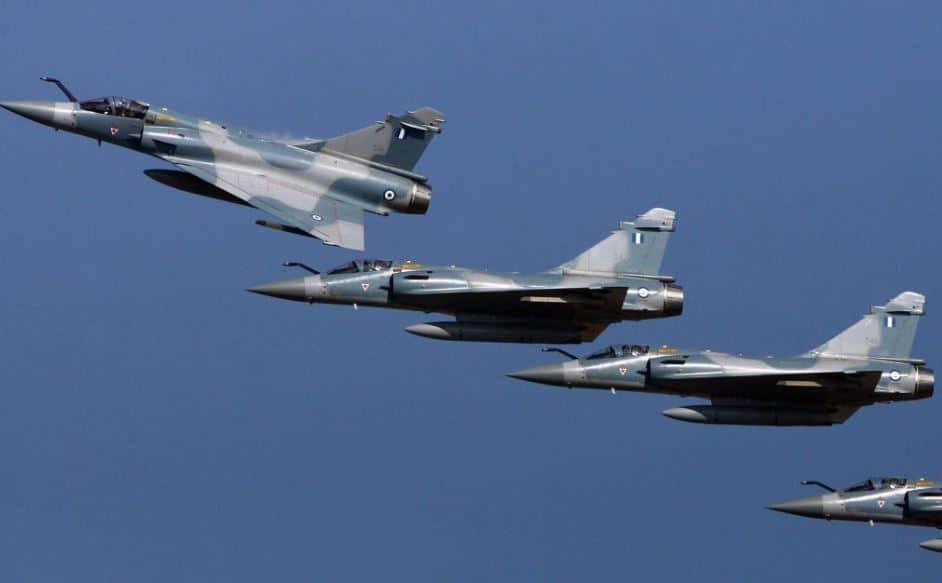 法国想从希腊收回幻影战斗机。

预计马克龙将于4月24日星期五访问希腊，提议以优