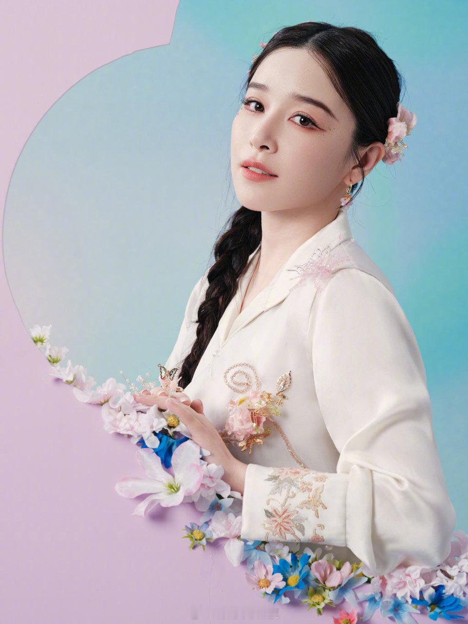 阚清子人胖了干啥都心酸 阚清子把筷子p歪了 阚清子也太好玩了！大方承认P图失误，