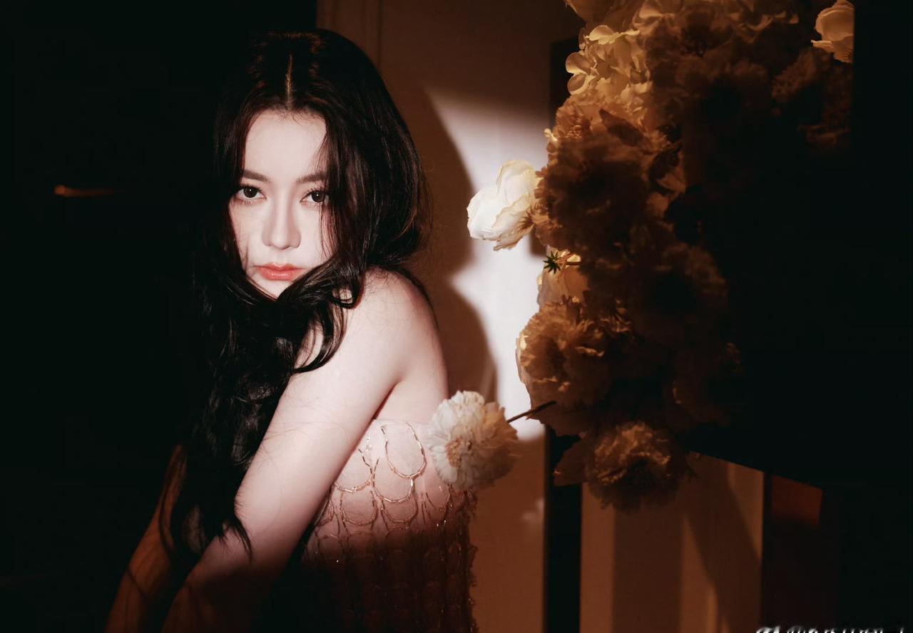 dlrb 迪丽热巴钰珑 dlrb 迪丽热巴功夫女足

“一个成年人你是没有退路的