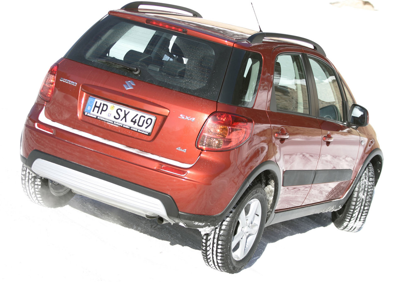 2007 铃木 SX4（初代）铃木天语sx4该车由铃木与菲亚特联合开发，乔治亚罗