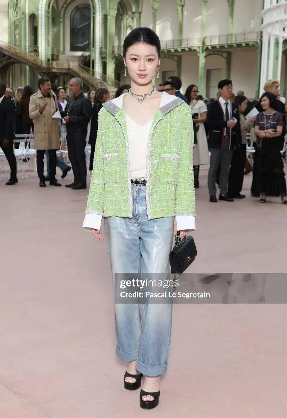 单依纯真的好土啊 ​​​