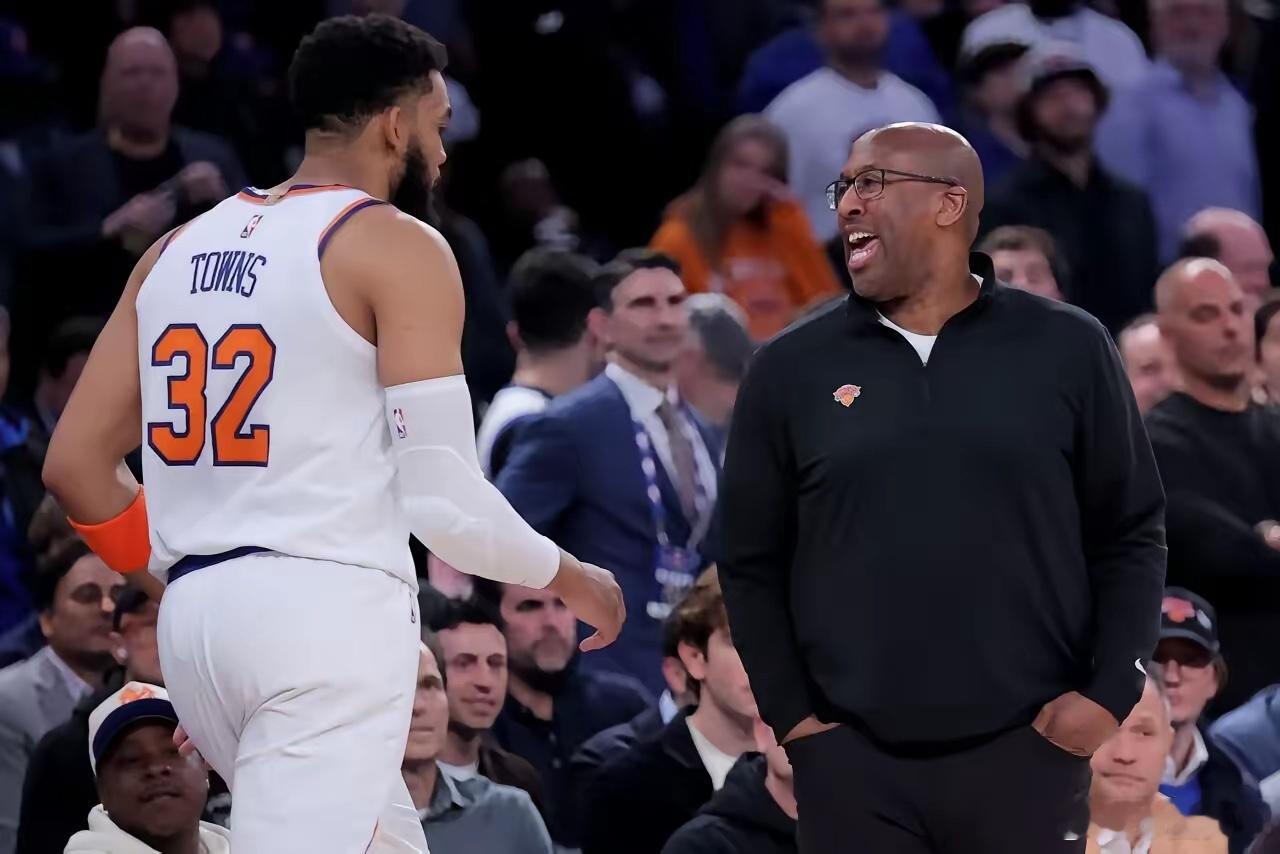 NBA总决赛马刺vs尼克斯唐斯要抢FMVP了！没想到，唐斯这种能里能外的打法，直