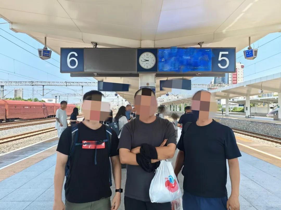 AI换脸黑产覆灭：武汉警方破获非法入侵案


近期，湖北武汉网警成功侦破一起利用