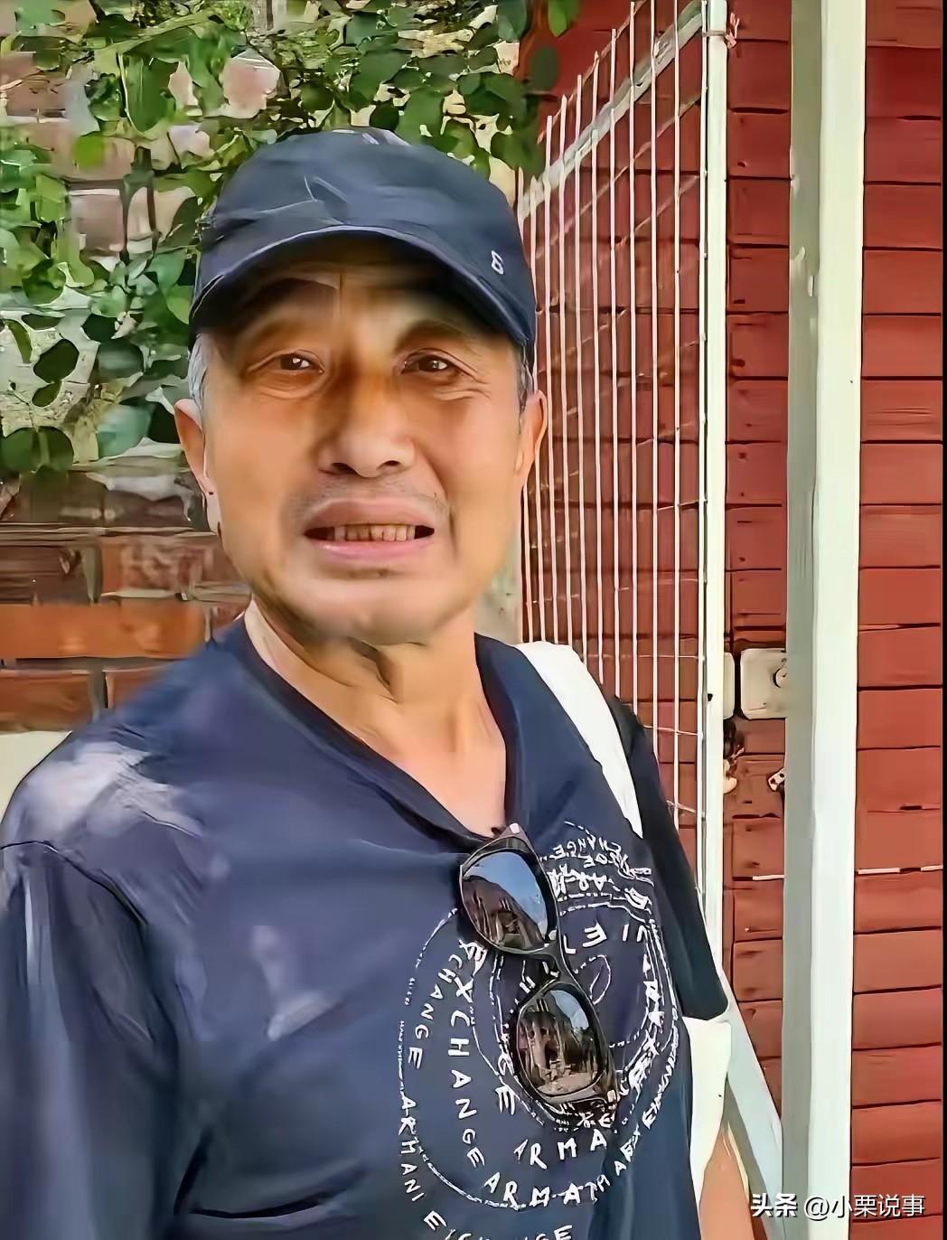 知名老戏骨杜源
68岁仍去面试门卫
不是因为缺钱了，也不是因为闲不住，而是因为小