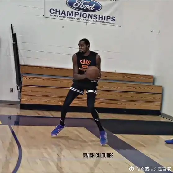 《“历史上唯一没有巅峰期的超巨”篮球杜兰特》播放量：3674作者：欧文社区1网页