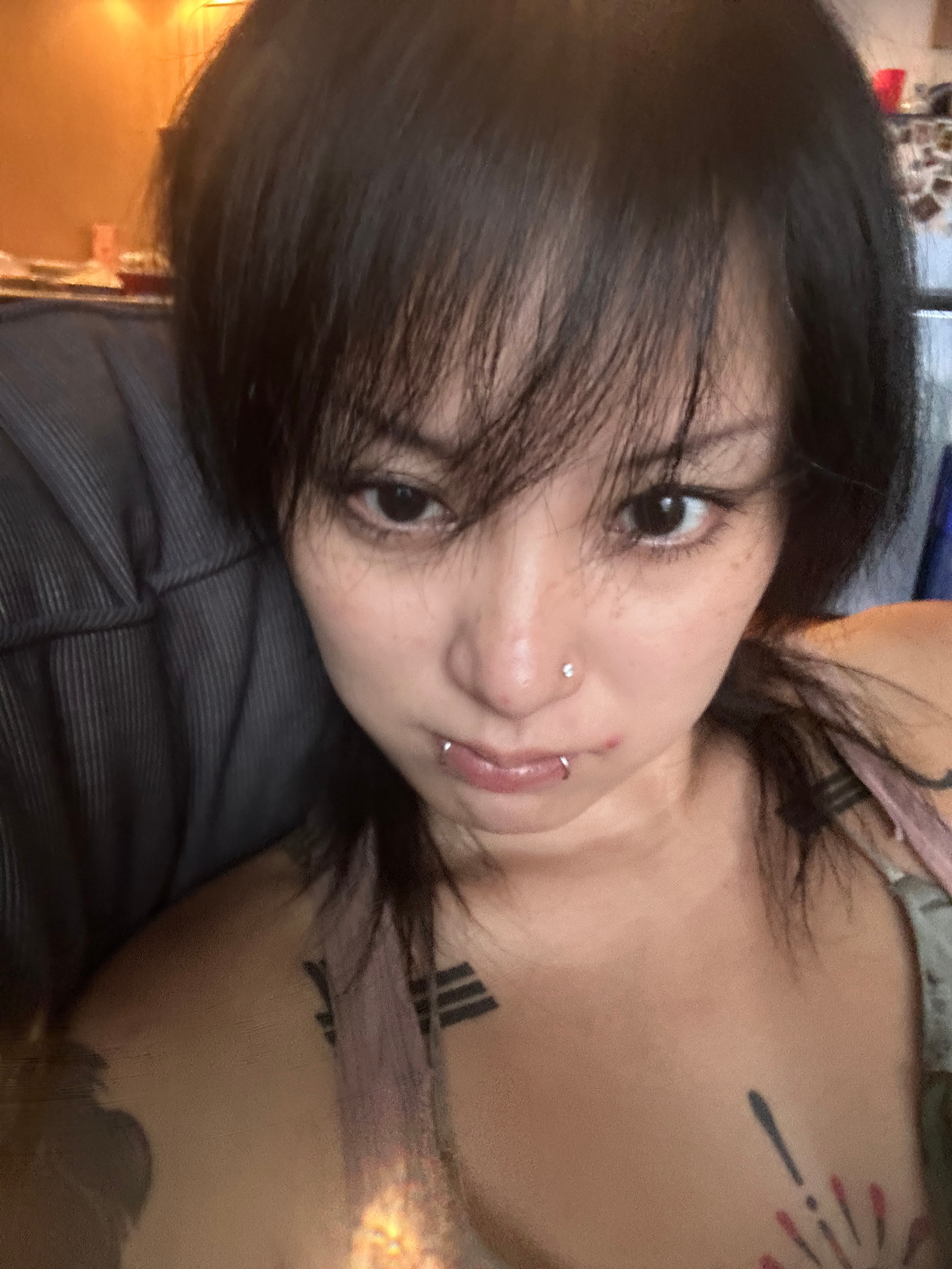 长这么大个痘痘啥意思 
