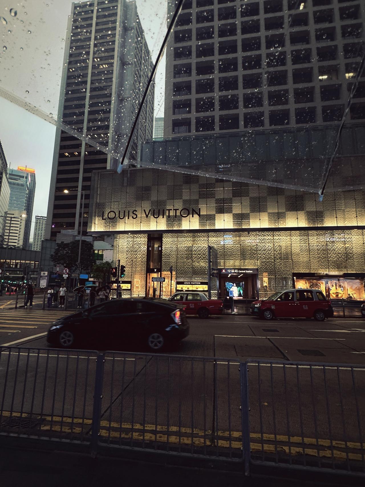 你的眼睛比海辽阔