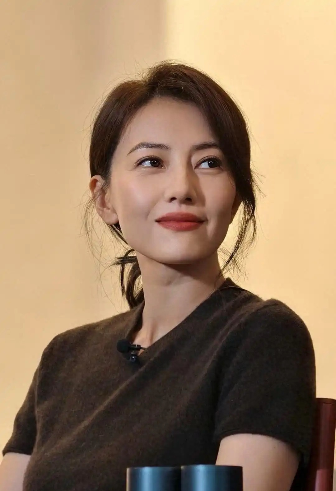 高圆圆近距离高清照片，直观感受到什么叫法拉利老了也还是法拉利