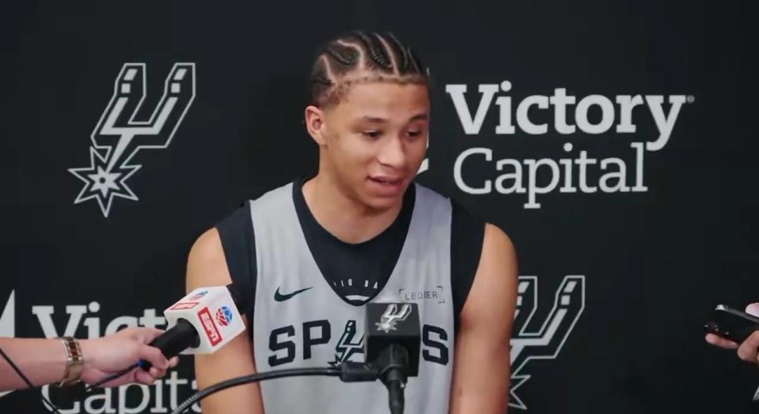 卡特·布莱恩特谈及今晚终结系列赛的心态：“谈不上什么斗志，这只是必须完成的任务。