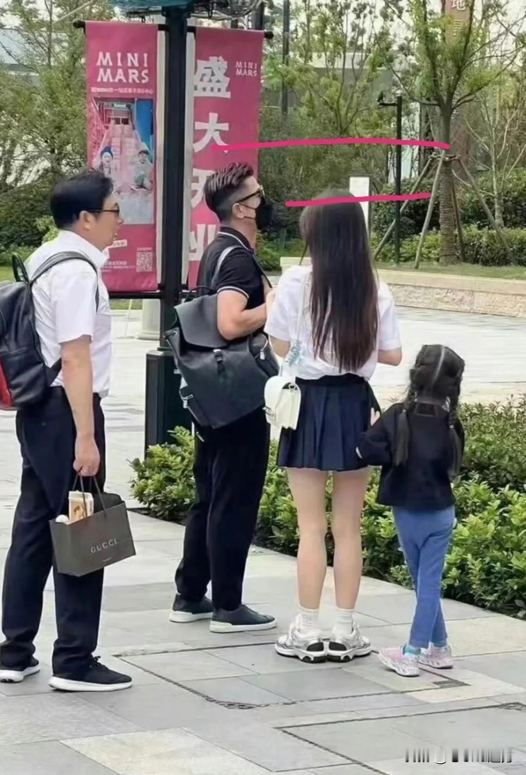 方媛到底有多高，已知郭富城不到一米七
她至少是不是做过模特
放弃170cm的熊黛