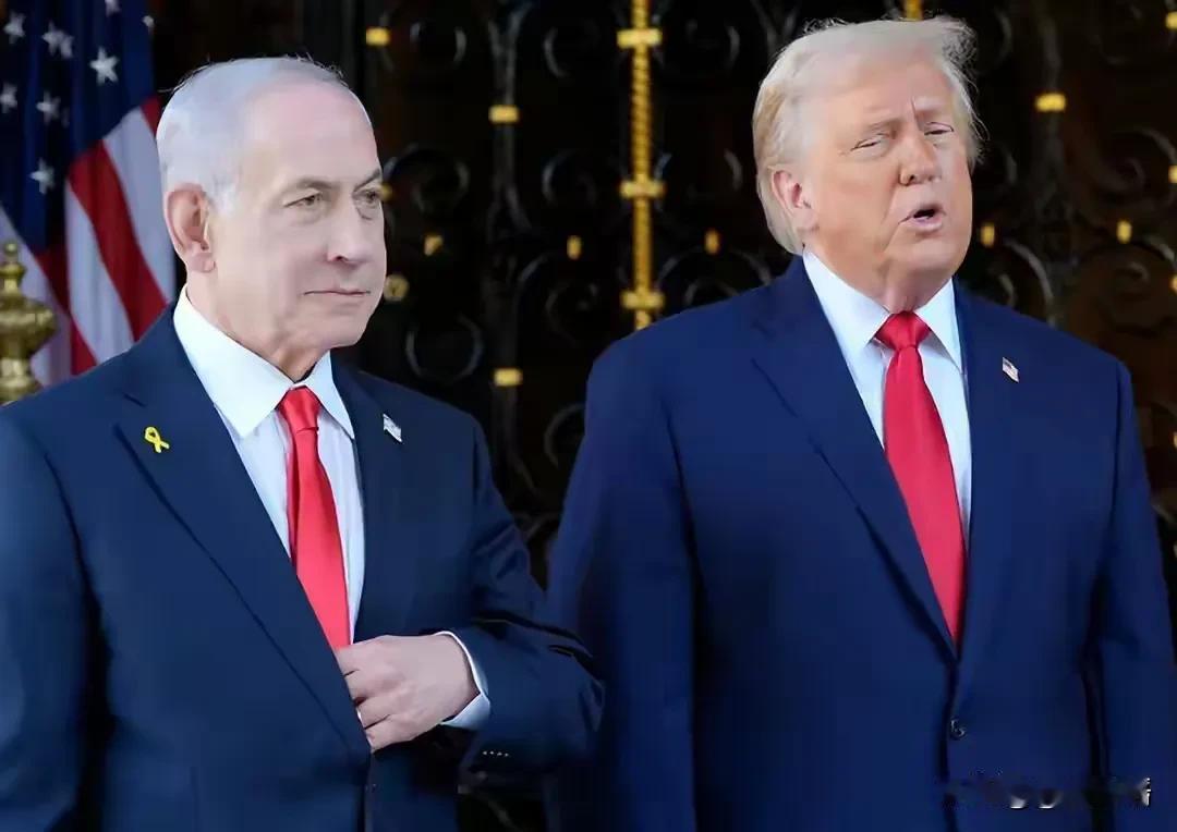 伊朗战后清算：枪口对内的政治经济学

炮声暂歇，德黑兰的刀却出鞘了。当特朗普宣布