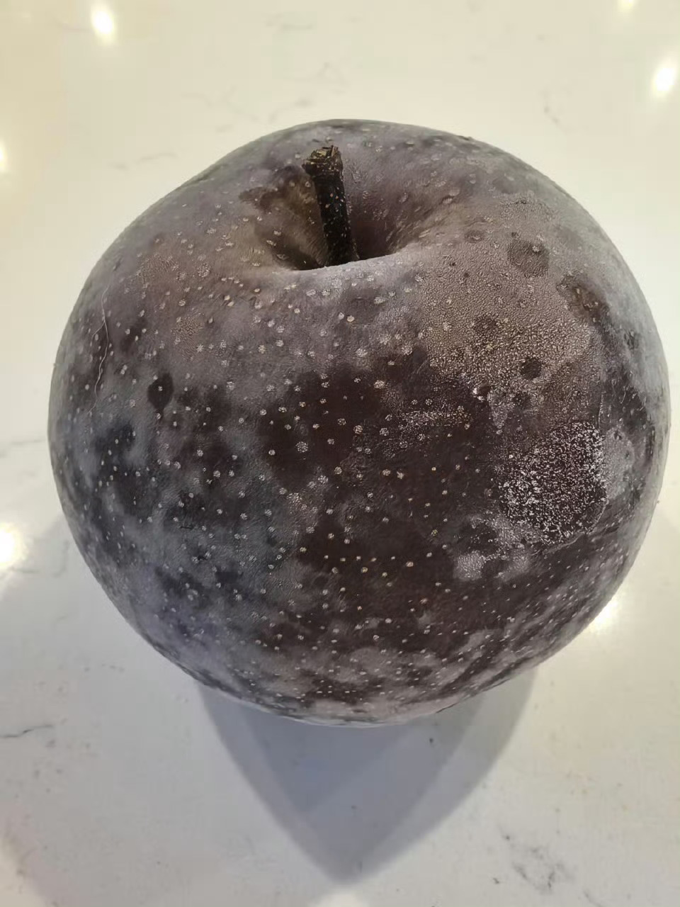 什么水果一听就很东北第一个想到的是冻梨！你们心里最东北的水果是什么呢