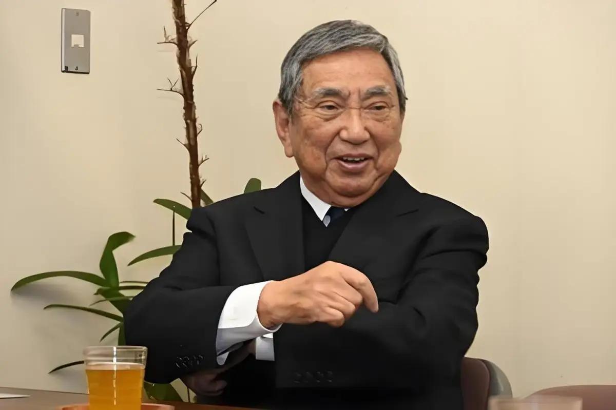 中日关系冰冻5个月，日本经济代表团始终无法入境！
日本经济界急出奇招——不派政客