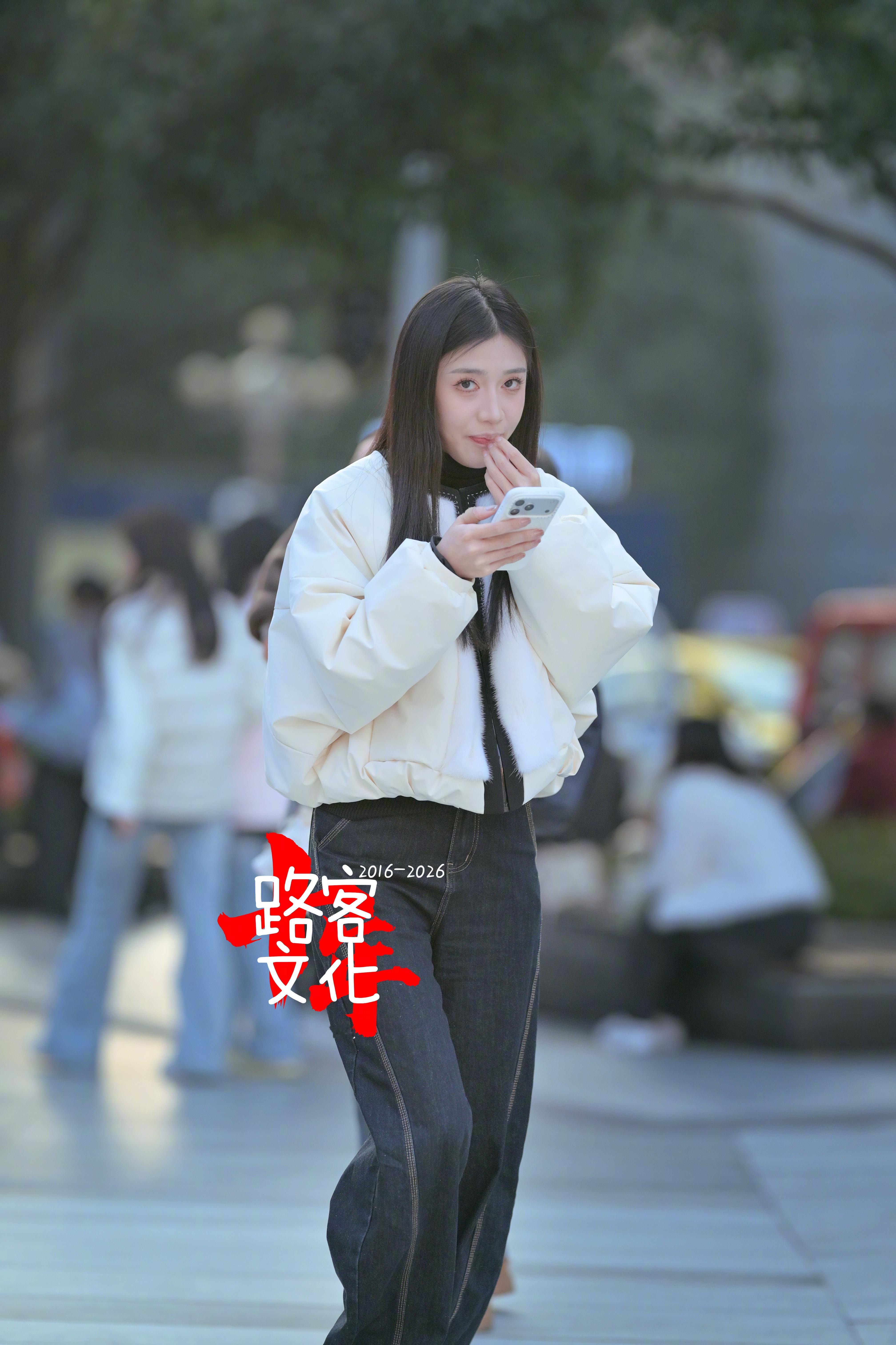 哈哈哈对视的一瞬间 