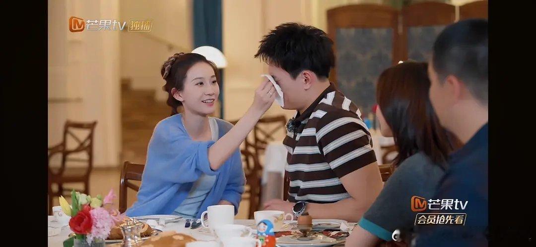 29岁女生带着34岁好大儿