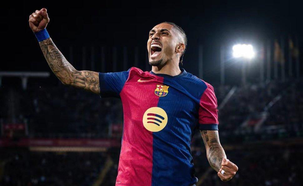 巴萨继续赢球，拉菲尼亚梅开二度，给自己一个很好的生日礼物。巴萨用一波联赛六连胜，