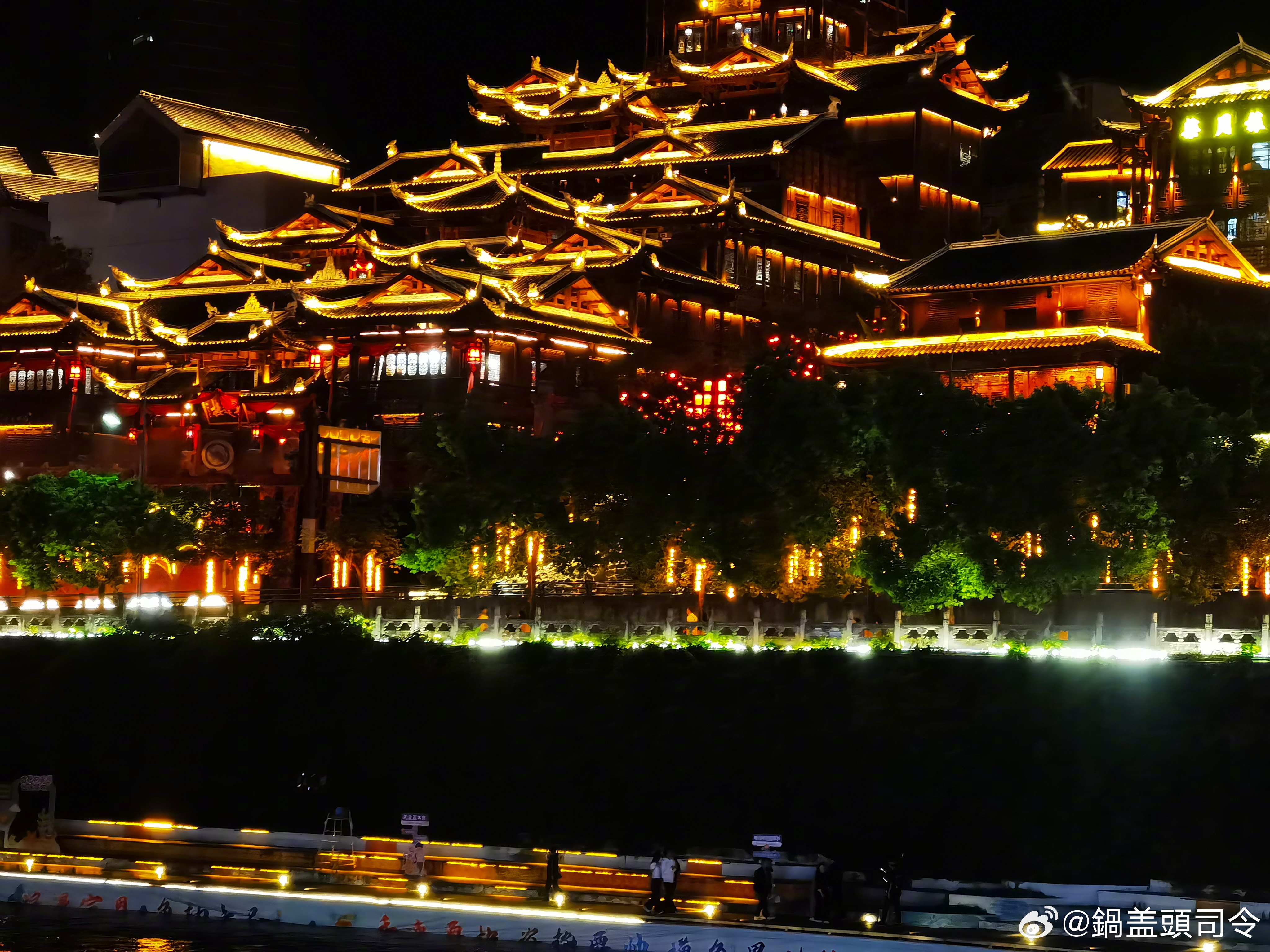 #免费入住文旅局长家游客发声#我五一之前刚从湖北恩施宣恩县回来，实话讲，这座只有