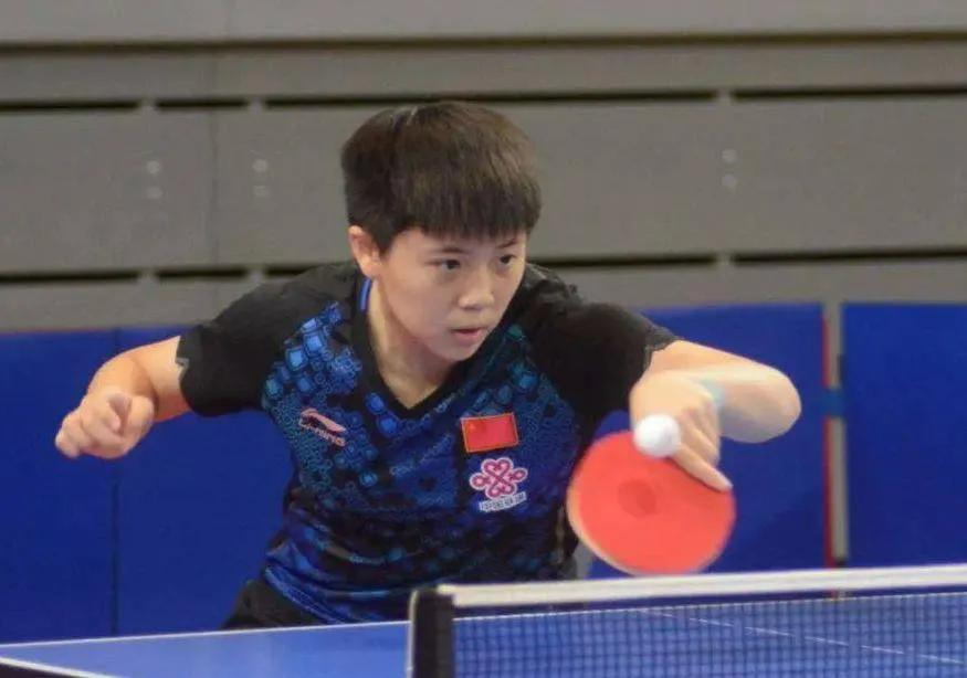 刚刚结束了一场WTT马斯喀特常规挑战赛女单资格赛小组赛，国乒17岁小将姚睿轩，发