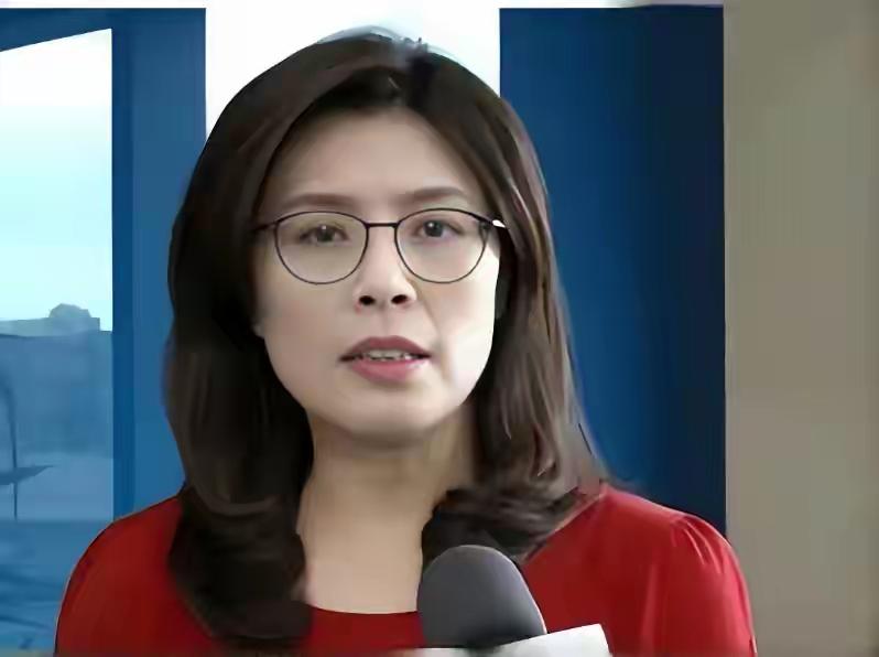 郑丽文刚携惠台政策返台，民调却仅4%，反被蒋万安25%碾压。看似失利实则赢麻：她