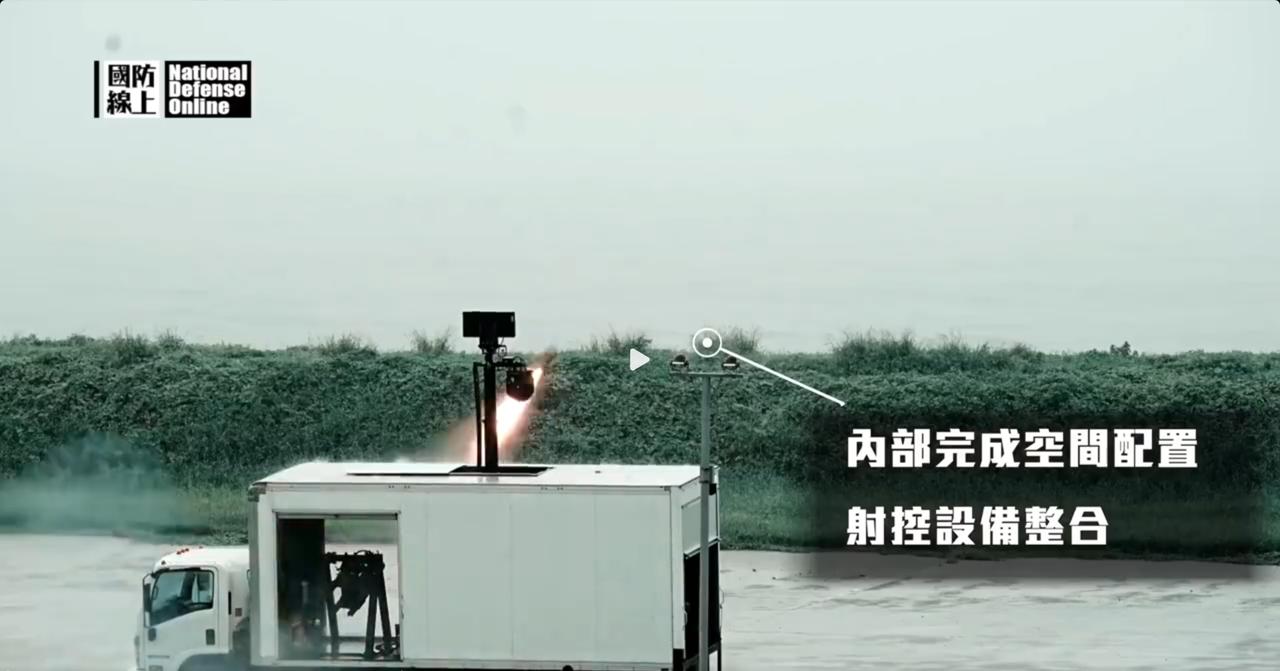 伪台军军工厂利用民间商用货车为平台改装“车载地狱火导弹系统”，意图利用其民用伪装