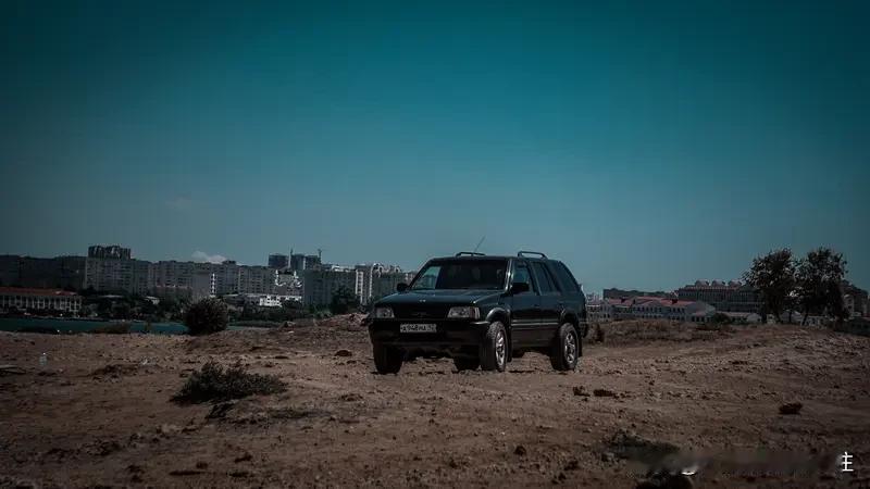 CRV本身就是一款SUV，不过要是说它和其他SUV的区别，那可就像不同口味的冰淇