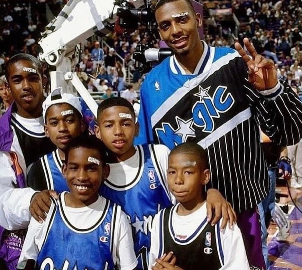 篮天下 NBA球星与他们的小球迷~Images via ggunlerden 郑