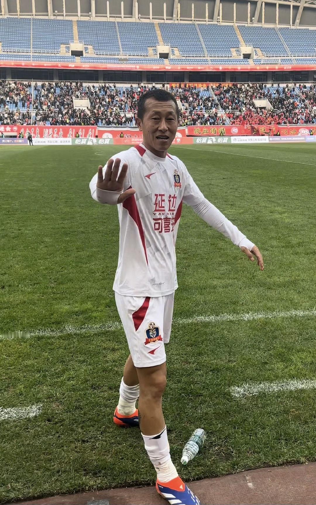 本赛季的金泰延，已经在中甲打进3球了

新一轮中甲，延边龙鼎主场2:0陕西联合，